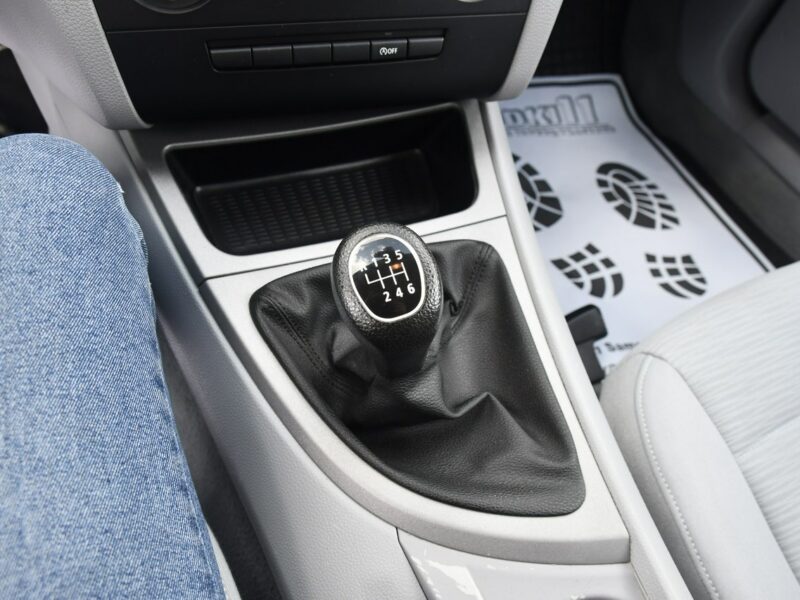 BMW 116 1,6benz DUDKI11 Klimatyzacja.Alu.Tempomat.kredyt.OKAZJA E87 (2004-2013)