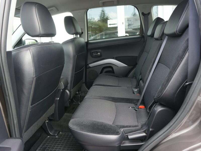 Mitsubishi Outlander zarejestrowany, ubezpieczony II (2006-2013)