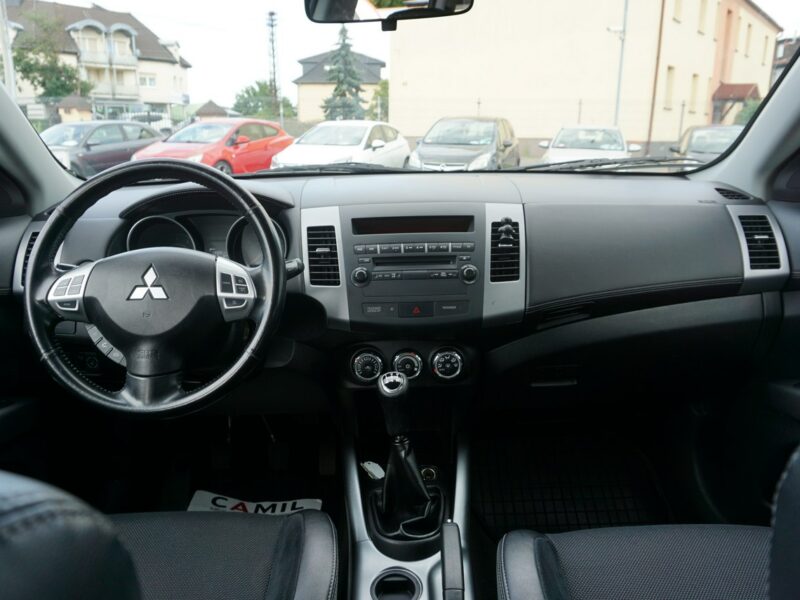 Mitsubishi Outlander zarejestrowany, ubezpieczony II (2006-2013)