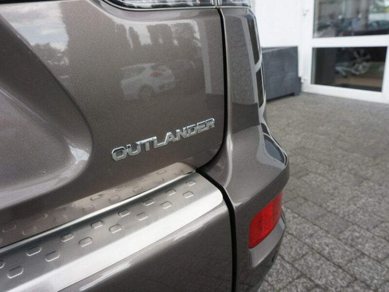 Mitsubishi Outlander zarejestrowany, ubezpieczony II (2006-2013)