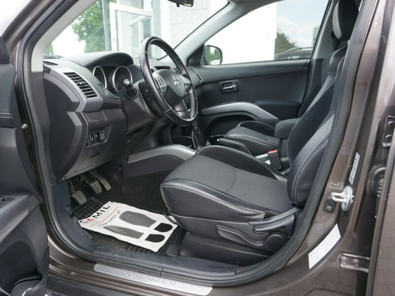 Mitsubishi Outlander zarejestrowany, ubezpieczony II (2006-2013)