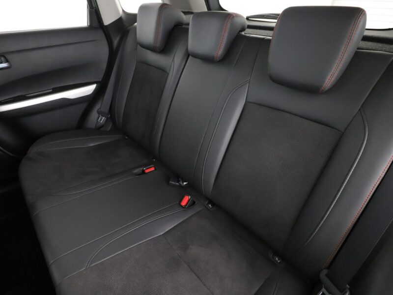 Suzuki Vitara 4x4 automat skóra/alcantara navi kmaera i czujniki parkowania II (2015-2019)