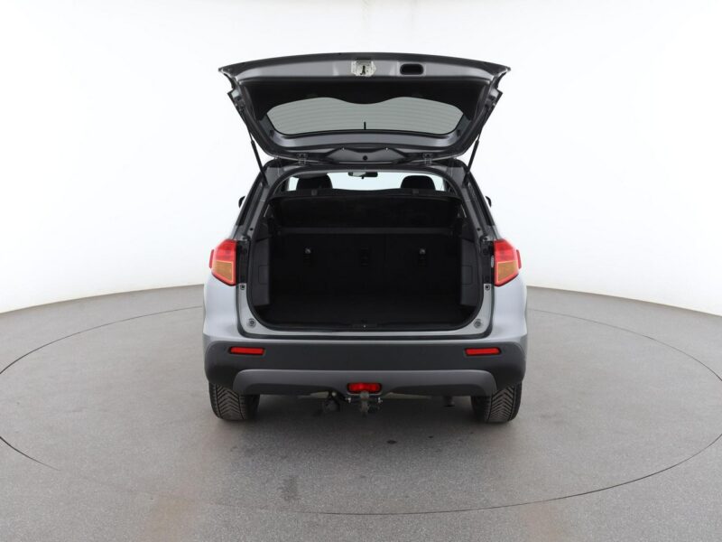 Suzuki Vitara 4x4 automat skóra/alcantara navi kmaera i czujniki parkowania II (2015-2019)