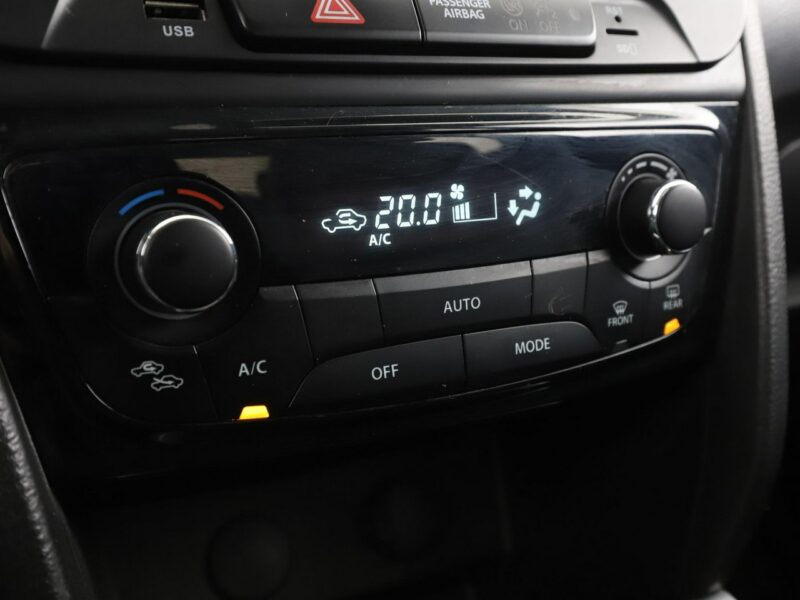 Suzuki Vitara 4x4 automat skóra/alcantara navi kmaera i czujniki parkowania II (2015-2019)