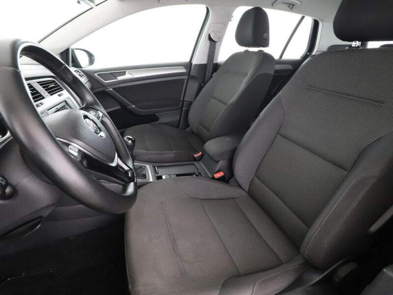 Volkswagen Golf klima auto czujniki parkowania multifunkcja VII (2012-)