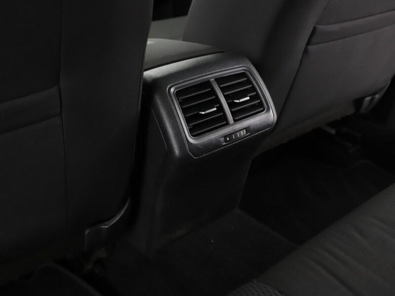 Volkswagen Golf klima auto czujniki parkowania multifunkcja VII (2012-)