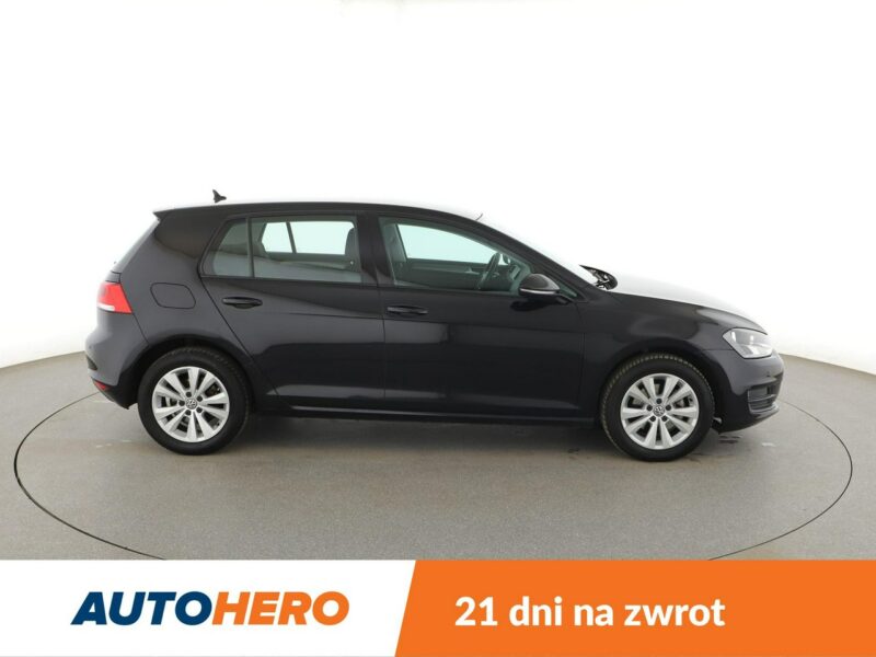 Volkswagen Golf klima auto czujniki parkowania multifunkcja VII (2012-)