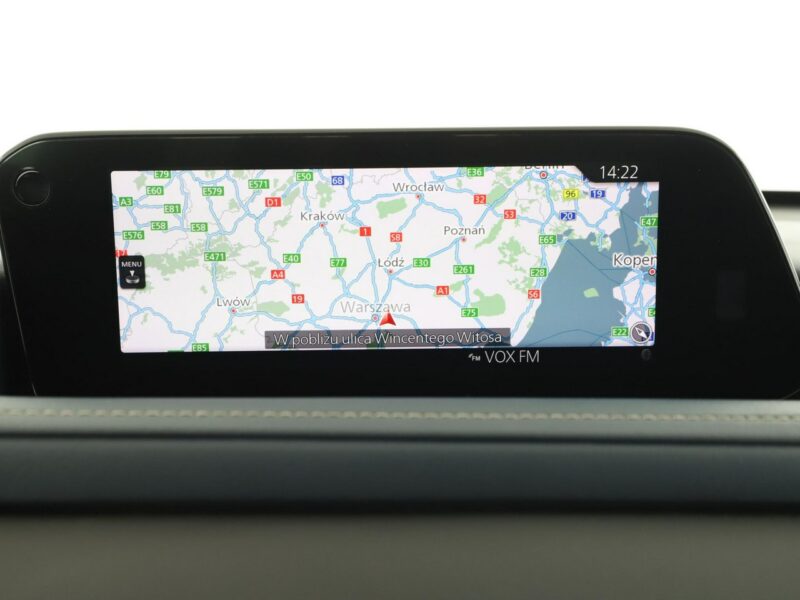 Mazda CX-30 navi led klima auto kamera i czujniki parkowania grzane fotele