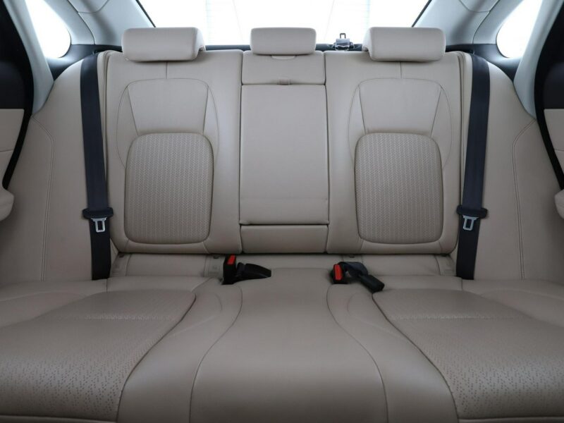 Jaguar XF automat jasne skóry bi-xenon navi grzane fotele szyberdach X260 (2015-)