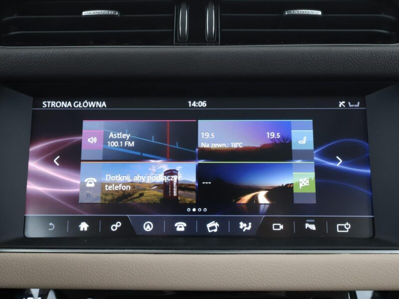 Jaguar XF automat jasne skóry bi-xenon navi grzane fotele szyberdach X260 (2015-)