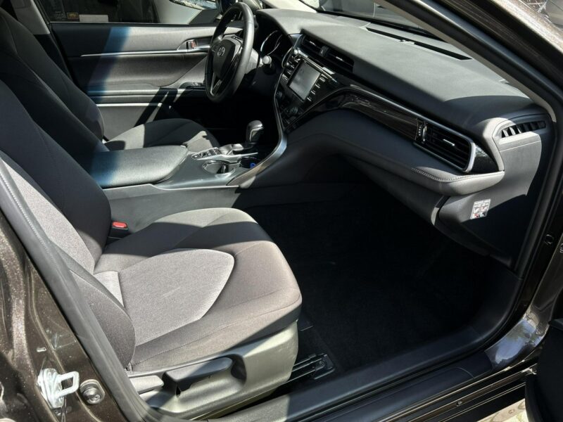 Toyota Camry 2.5 HSD 218KM COMFORT, salon Polska, gwarancja, FV23% VI (2006-2014)