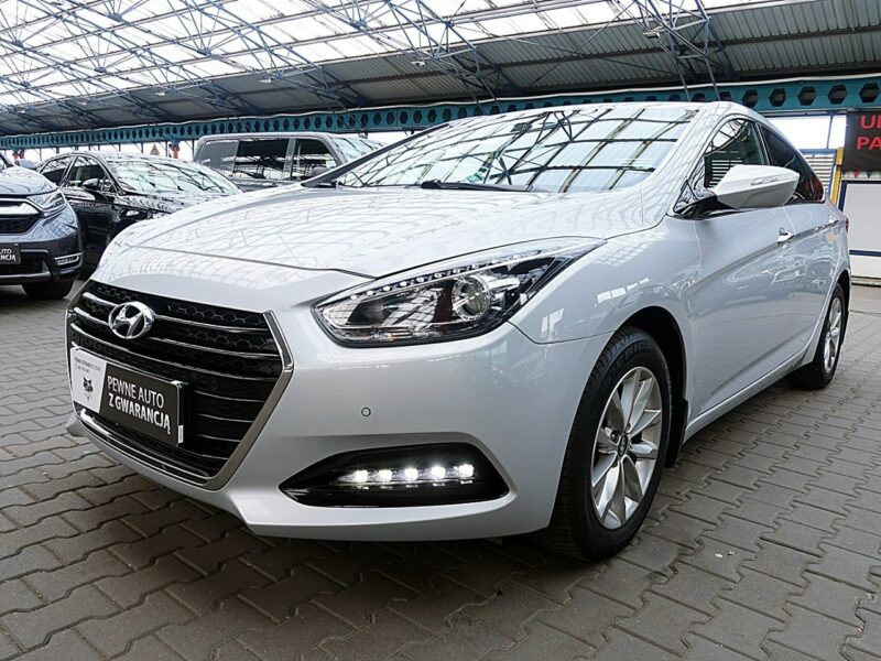 Hyundai i40 3Lata GWARANCJA I-wł Kraj Bezwypadkowy 141KM Automat+NAVI+Kamera FV23%