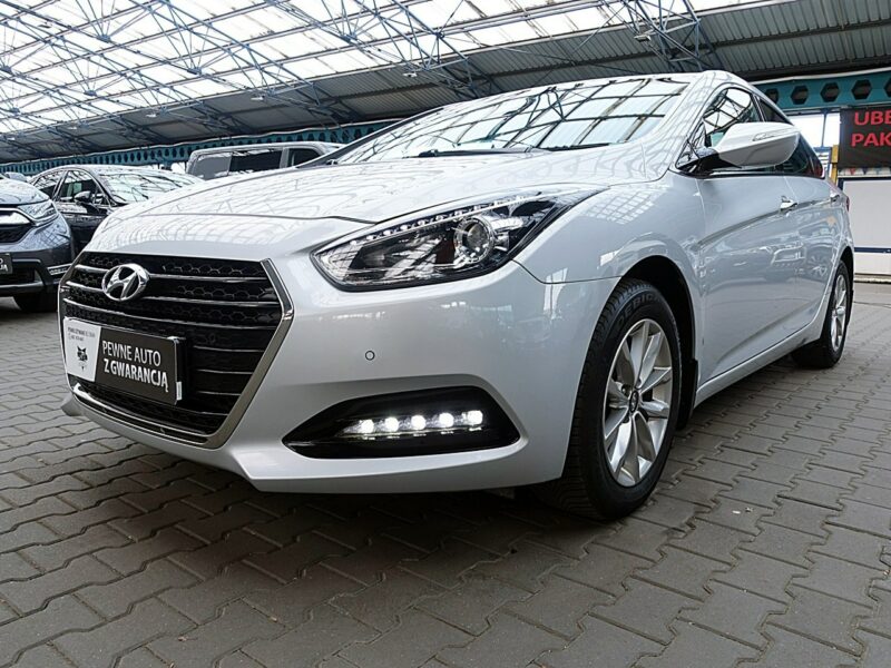 Hyundai i40 3Lata GWARANCJA I-wł Kraj Bezwypadkowy 141KM Automat+NAVI+Kamera FV23%