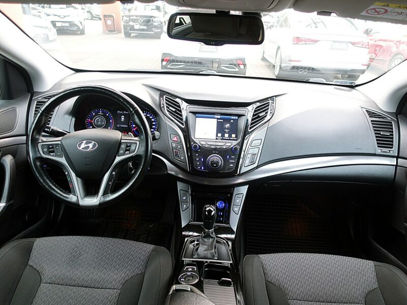 Hyundai i40 3Lata GWARANCJA I-wł Kraj Bezwypadkowy 141KM Automat+NAVI+Kamera FV23%