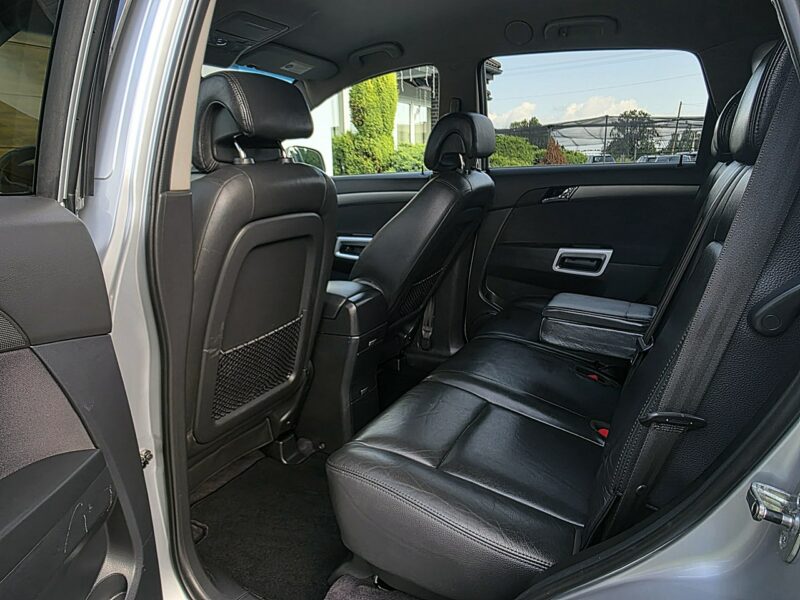 Opel Antara bezwypadkowy, 4x4, nawigacja