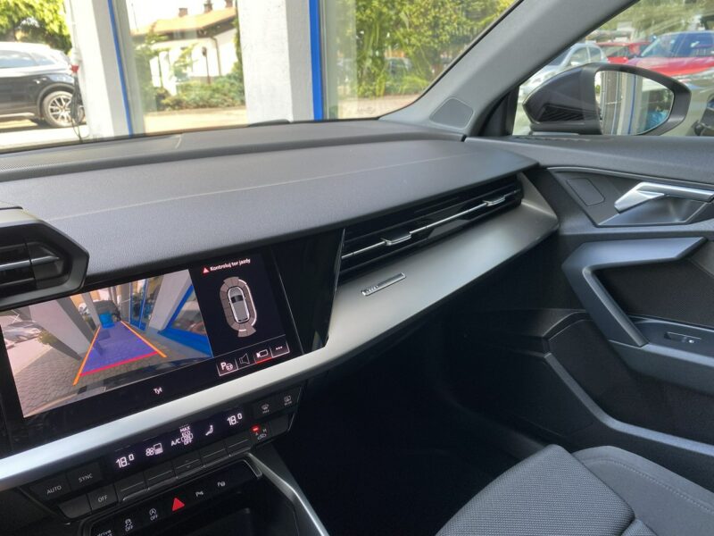 Audi A3 2.0 150 Automat, Wirtualne zegary, Aktywny tempomat 8Y