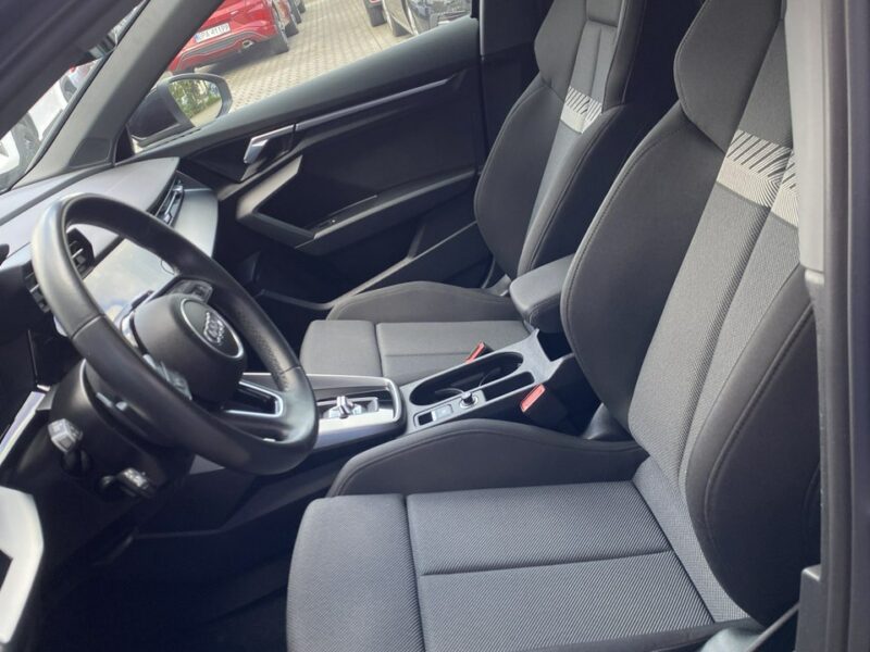 Audi A3 2.0 150 Automat, Wirtualne zegary, Aktywny tempomat 8Y