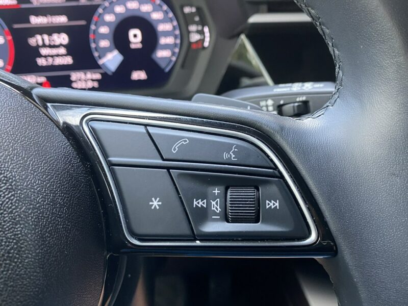 Audi A3 2.0 150 Automat, Wirtualne zegary, Aktywny tempomat 8Y