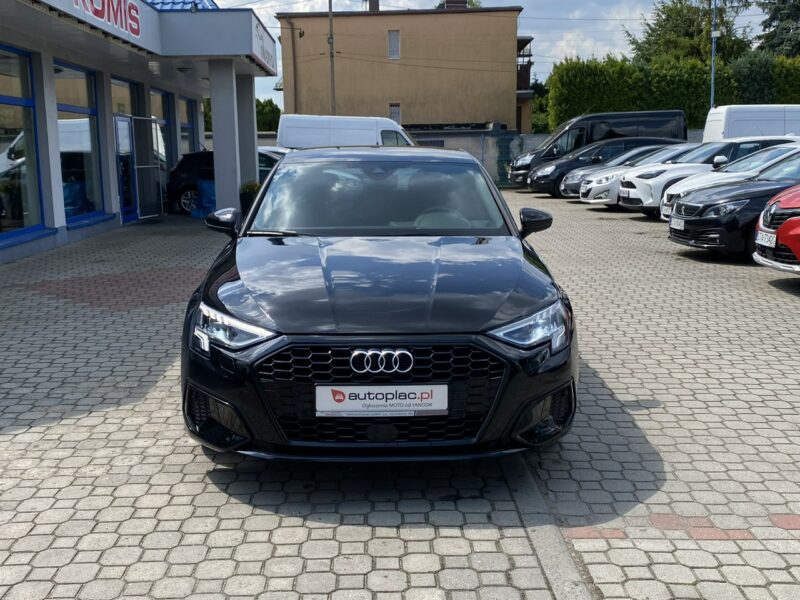Audi A3 2.0 150 Automat, Wirtualne zegary, Aktywny tempomat 8Y