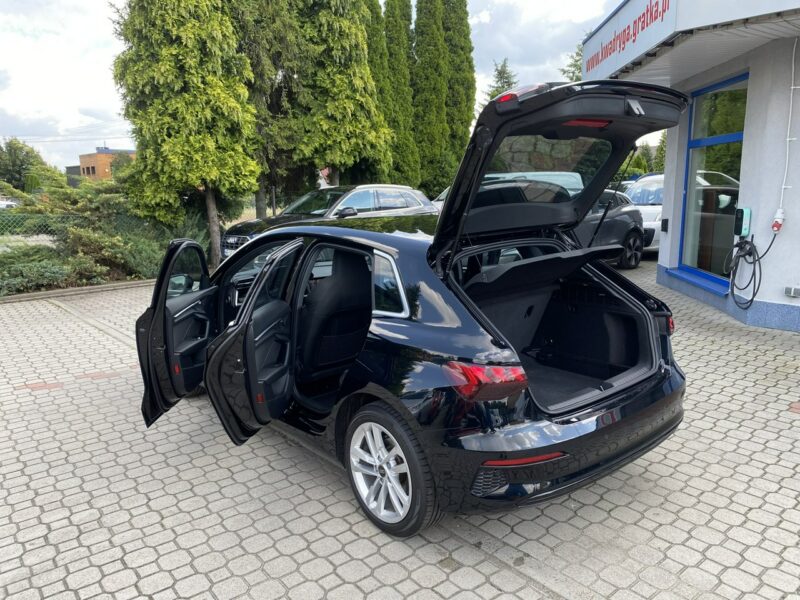 Audi A3 2.0 150 Automat, Wirtualne zegary, Aktywny tempomat 8Y