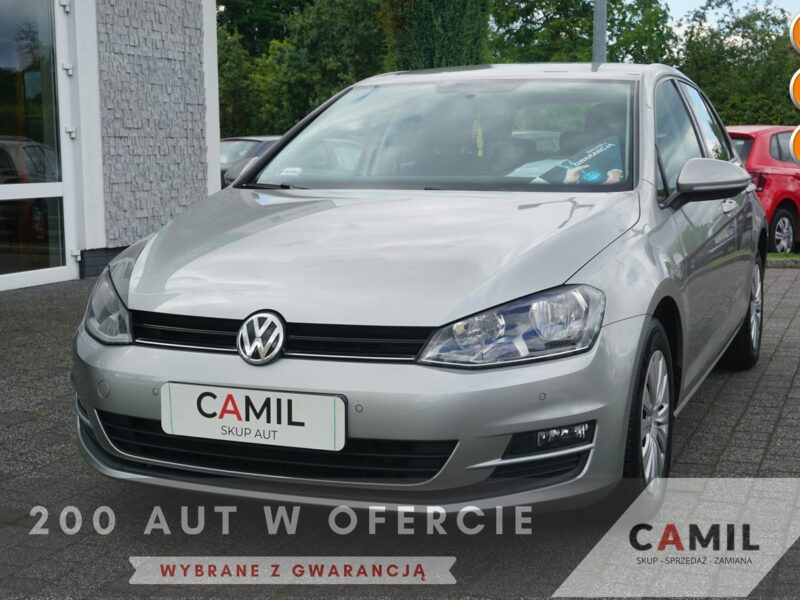 Volkswagen Golf z polskiego salonu, serwisowany, rok gwarancji, VII (2012-)