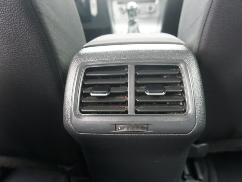 Volkswagen Golf z polskiego salonu, serwisowany, rok gwarancji, VII (2012-)
