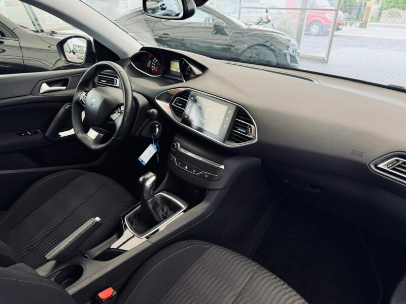 Peugeot 308 1.2 Benzyna* 81 KM* ZAREJESTROWANY* T9 (2014-2021)