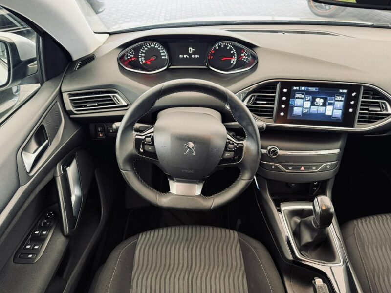 Peugeot 308 1.2 Benzyna* 81 KM* ZAREJESTROWANY* T9 (2014-2021)