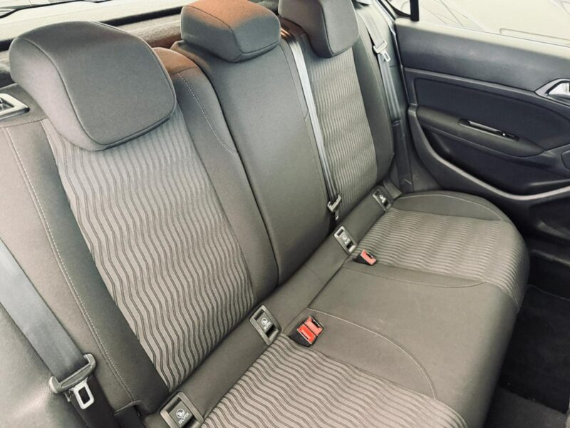 Peugeot 308 1.2 Benzyna* 81 KM* ZAREJESTROWANY* T9 (2014-2021)