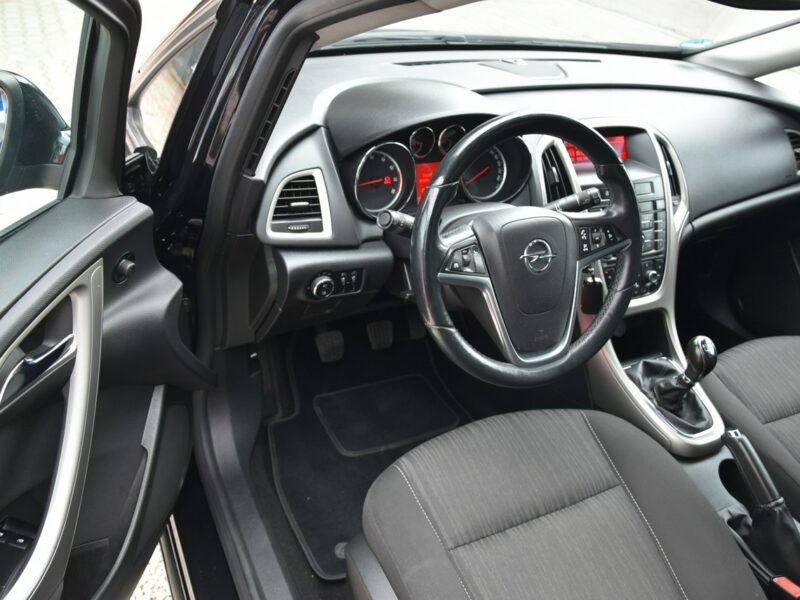 Opel Astra 1.4T 140KM 2011r. Klima TEMPOMAT grzane fotele PDC POLECAM J (2009-2019)