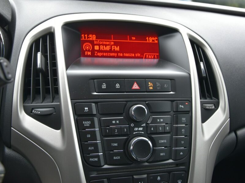 Opel Astra 1.4T 140KM 2011r. Klima TEMPOMAT grzane fotele PDC POLECAM J (2009-2019)
