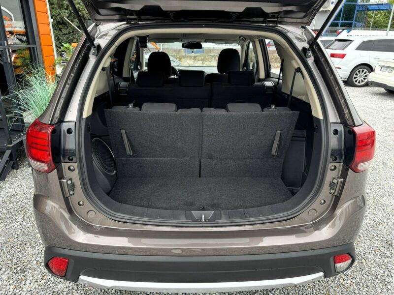Mitsubishi Outlander 4x4, PL Salon, 7-dmio Osobowy, LED, Kamera cofani, Tempomat, Bluetooth III (2012-)