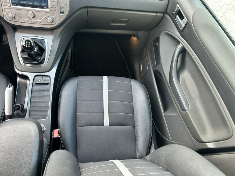 Ford Kuga Titanium, Nawigacja I (2008-2012)