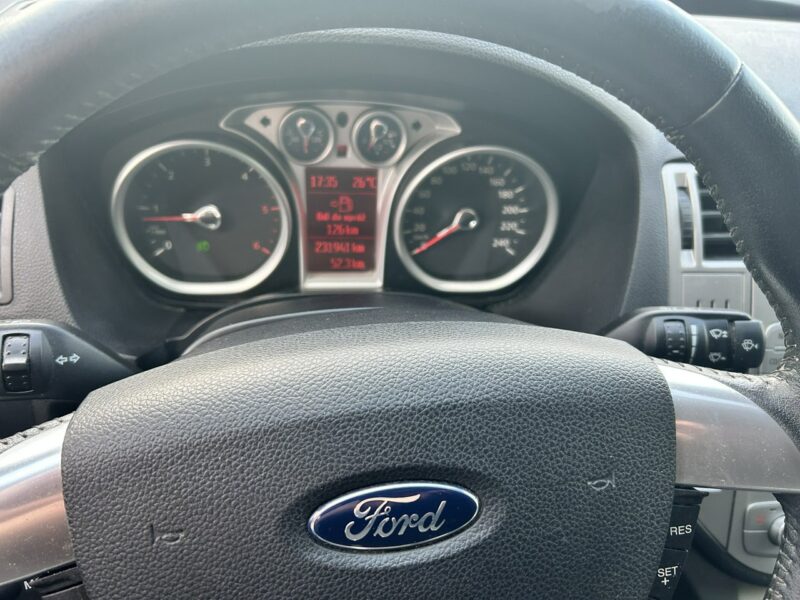 Ford Kuga Titanium, Nawigacja I (2008-2012)