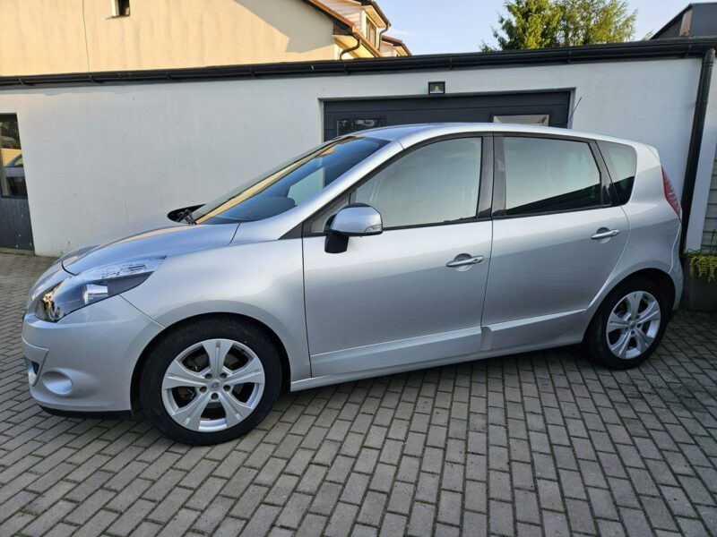Renault Scenic 1.4 TCe 130KM benzyna DOINWESTOWANY zadbany BDB WYPOSAŻENIE BDB stan III (2009-2016)