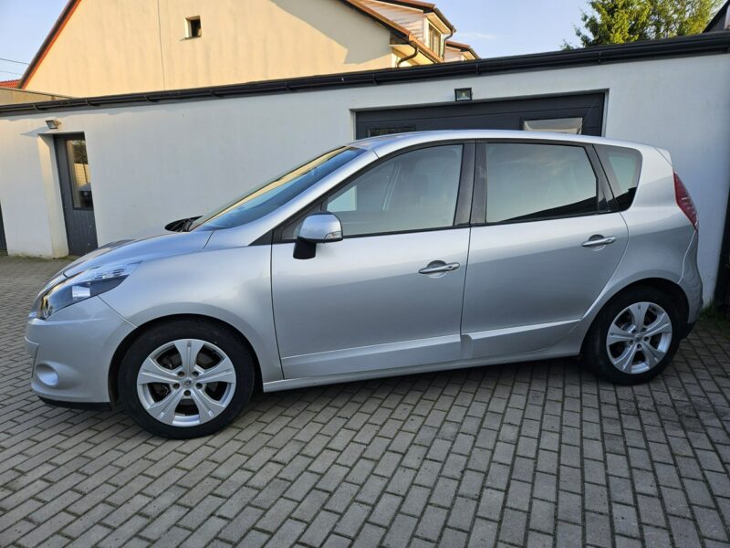 Renault Scenic 1.4 TCe 130KM benzyna DOINWESTOWANY zadbany BDB WYPOSAŻENIE BDB stan III (2009-2016)