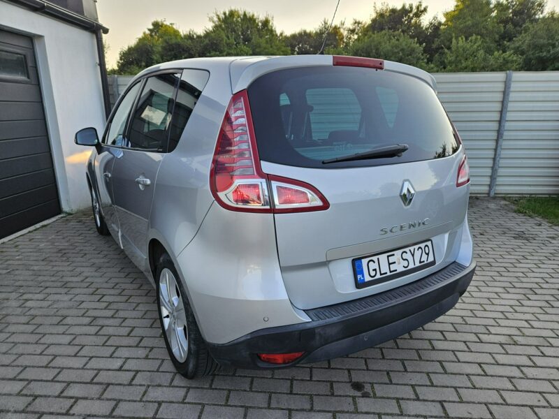 Renault Scenic 1.4 TCe 130KM benzyna DOINWESTOWANY zadbany BDB WYPOSAŻENIE BDB stan III (2009-2016)