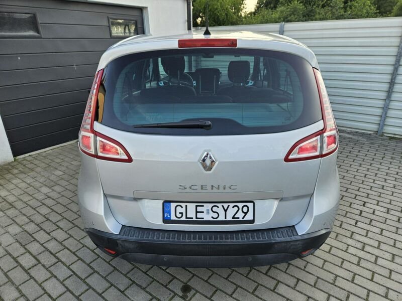 Renault Scenic 1.4 TCe 130KM benzyna DOINWESTOWANY zadbany BDB WYPOSAŻENIE BDB stan III (2009-2016)