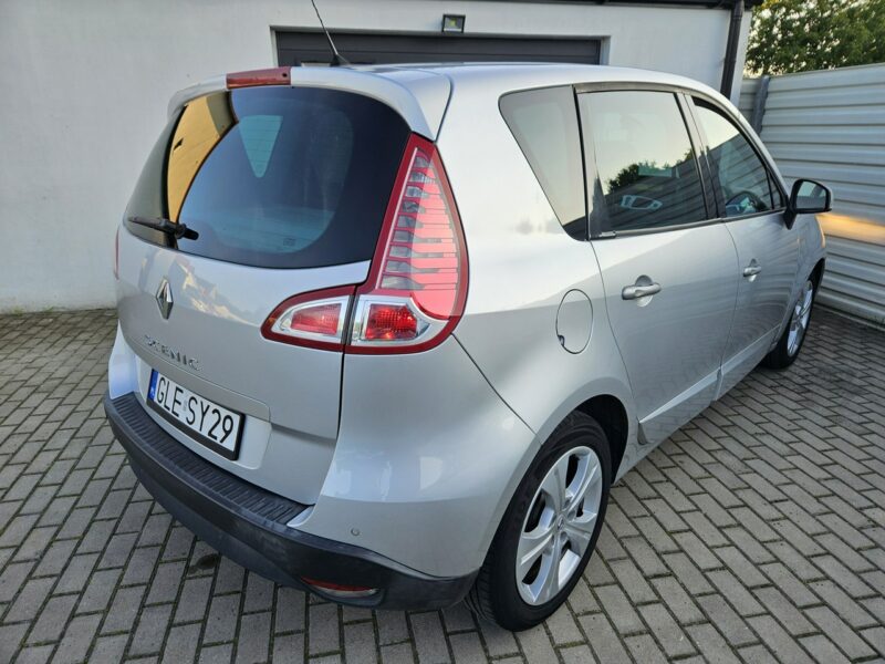 Renault Scenic 1.4 TCe 130KM benzyna DOINWESTOWANY zadbany BDB WYPOSAŻENIE BDB stan III (2009-2016)