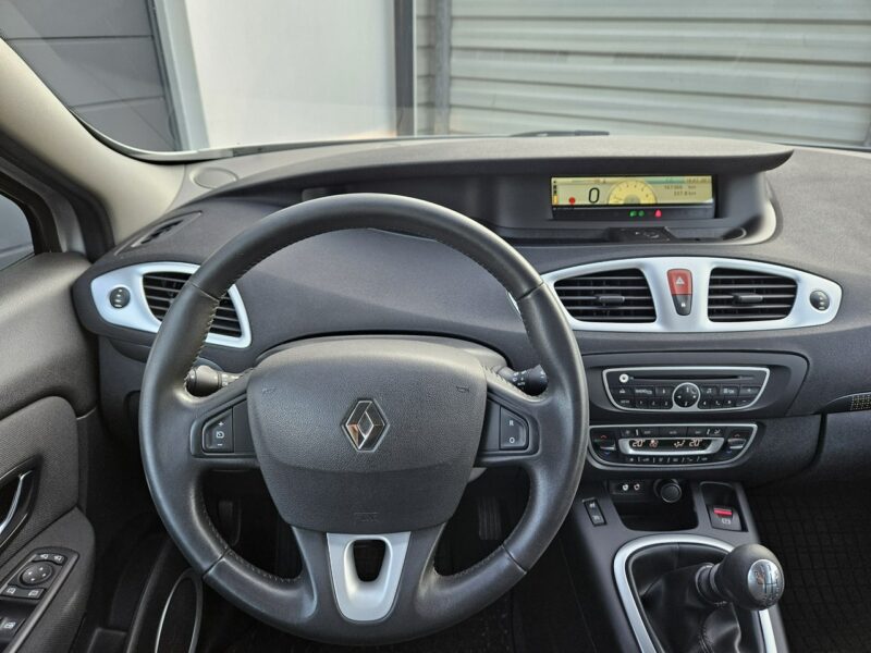 Renault Scenic 1.4 TCe 130KM benzyna DOINWESTOWANY zadbany BDB WYPOSAŻENIE BDB stan III (2009-2016)