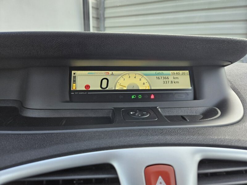 Renault Scenic 1.4 TCe 130KM benzyna DOINWESTOWANY zadbany BDB WYPOSAŻENIE BDB stan III (2009-2016)