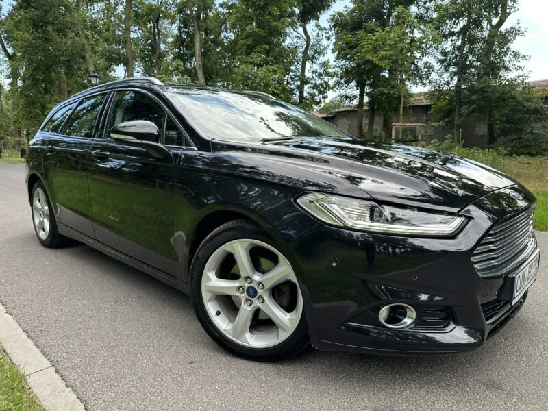 Ford Mondeo MK5 2.0 TDCI 180 Koni Convers Titanium Led Navi PowerShift Alu 18 Mk5 (2014-)