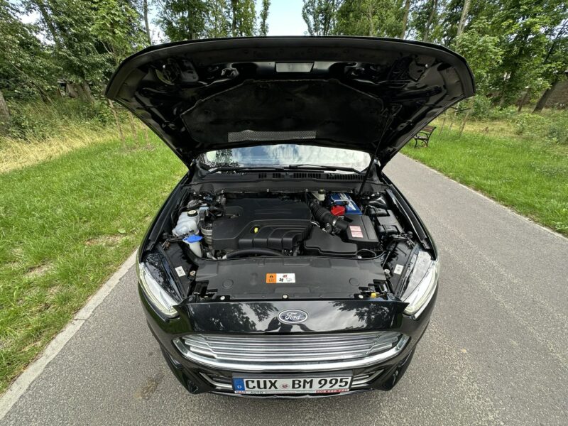 Ford Mondeo MK5 2.0 TDCI 180 Koni Convers Titanium Led Navi PowerShift Alu 18 Mk5 (2014-)