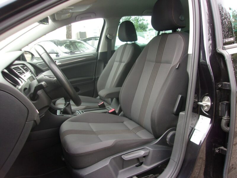 Volkswagen Golf Klimatronic 2-strefowy, PDC 2x, Podgrz. fotele, Nawigacja, Gwarancja VII (2012-)