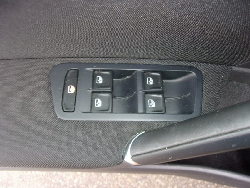 Volkswagen Golf Klimatronic 2-strefowy, PDC 2x, Podgrz. fotele, Nawigacja, Gwarancja VII (2012-)