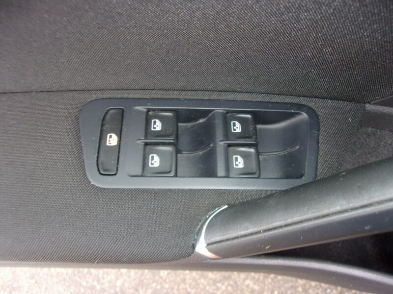 Volkswagen Golf Klimatronic 2-strefowy, PDC 2x, Podgrz. fotele, Nawigacja, Gwarancja VII (2012-)