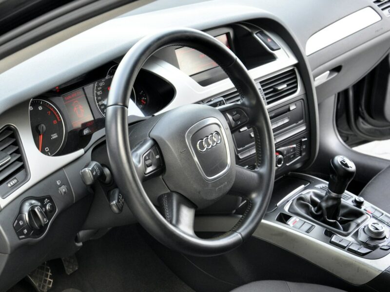 Audi A4 1,8T 160KM Avant/Alufelgi/Rolety/Tempomat/Serwisowany/Zadbany/Navi B8 (2007-2015)