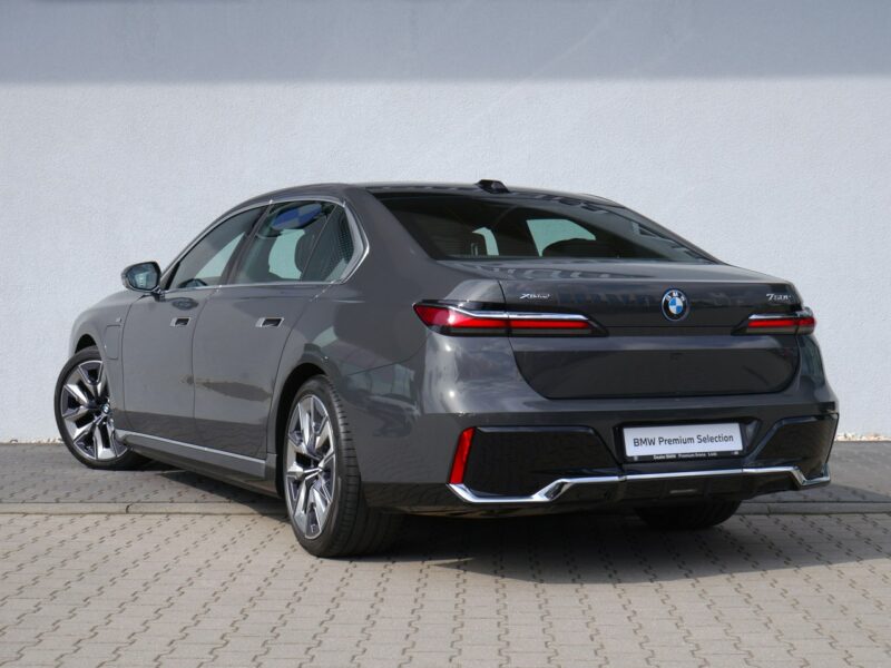 BMW 750 750e xDrive, Individual, Salon PL, FV-23%, Masaże przód i tył, pakiety G70(2022-)