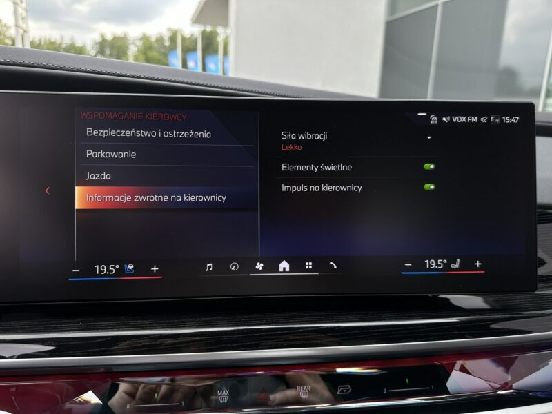 BMW 750 750e xDrive, Individual, Salon PL, FV-23%, Masaże przód i tył, pakiety G70(2022-)