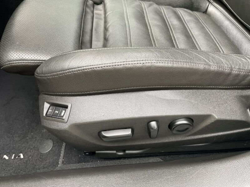 Opel Insignia 2.0 CDTI 195KM Klimatronic Automat Parktronic Kamera Tempomat Serwis A (2008-2017)